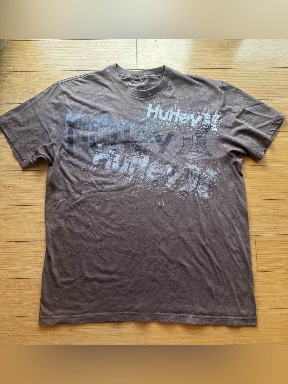 Hurley Men's Brown Graphic Logo Tee